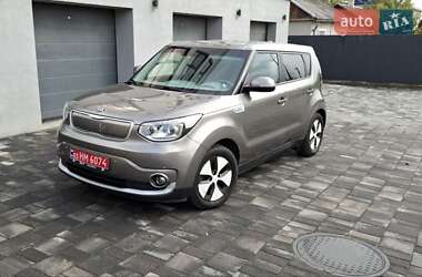 Внедорожник / Кроссовер Kia Soul 2016 в Остроге