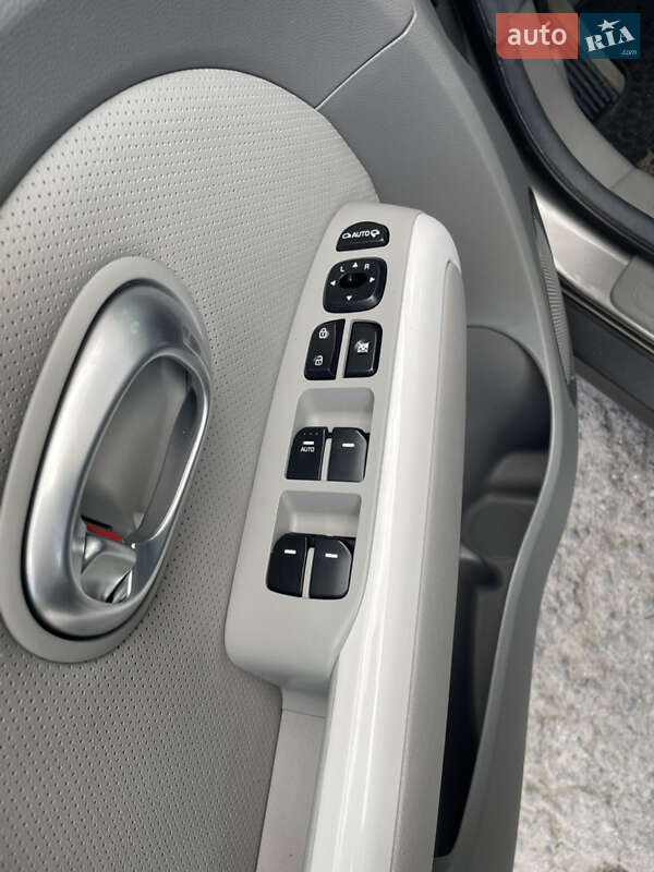 Позашляховик / Кросовер Kia Soul 2016 в Рівному фото 10 Позашляховик / Кросовер Kia Soul 2016 в Рівному