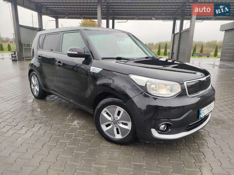 Позашляховик / Кросовер Kia Soul 2017 в Львові