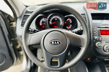 Внедорожник / Кроссовер Kia Soul 2011 в 
