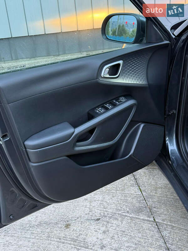 Внедорожник / Кроссовер Kia Soul 2020 в Черновцах