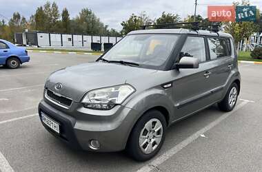Позашляховик / Кросовер Kia Soul 2011 в Києві