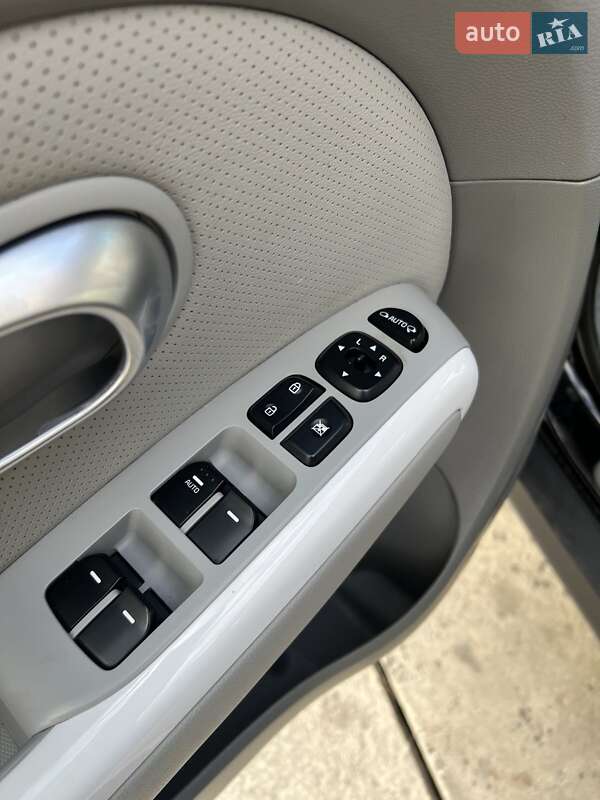 Внедорожник / Кроссовер Kia Soul 2016 в Одессе