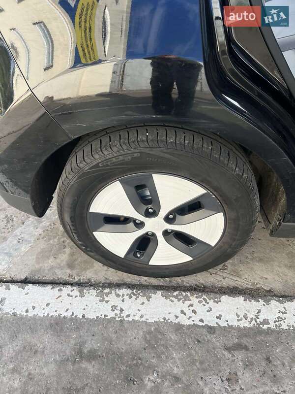 Внедорожник / Кроссовер Kia Soul 2016 в Одессе