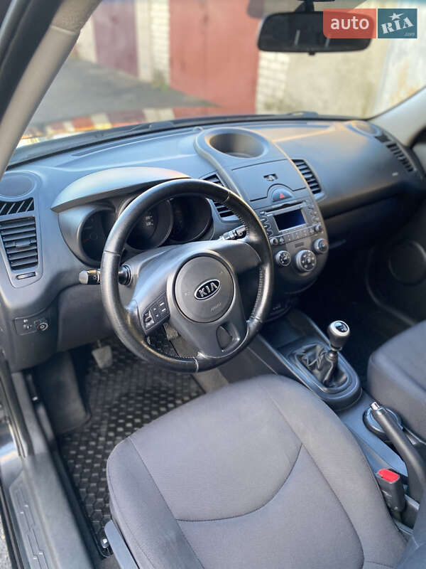 Внедорожник / Кроссовер Kia Soul 2010 в Киеве фото 7 Внедорожник / Кроссовер Kia Soul 2010 в Киеве