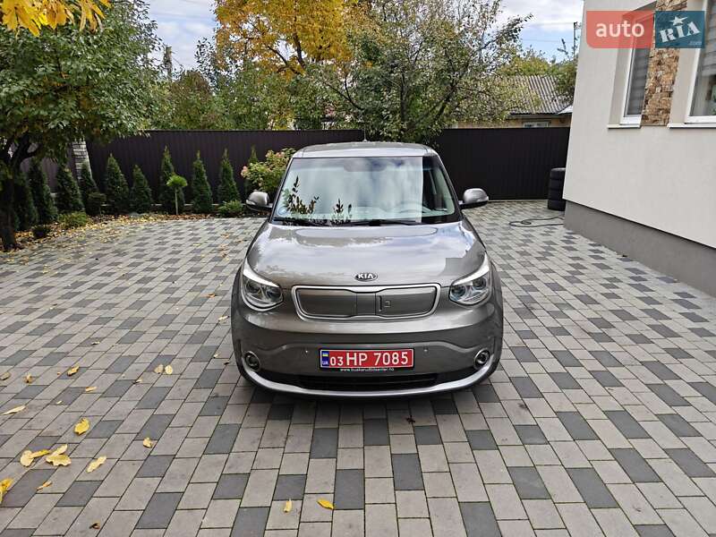 Внедорожник / Кроссовер Kia Soul 2015 в Ивано-Франковске