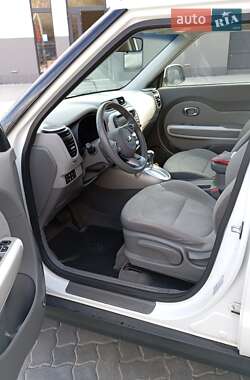 Внедорожник / Кроссовер Kia Soul 2015 в 