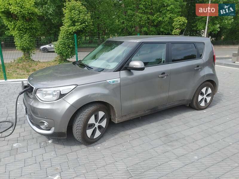 Внедорожник / Кроссовер Kia Soul 2015 в Харькове фото 2 Внедорожник / Кроссовер Kia Soul 2015 в Харькове