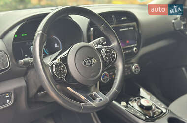 Позашляховик / Кросовер Kia Soul 2020 в  фото 30 Позашляховик / Кросовер Kia Soul 2020 в