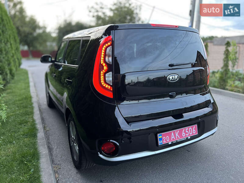 Позашляховик / Кросовер Kia Soul 2017 в Вінниці