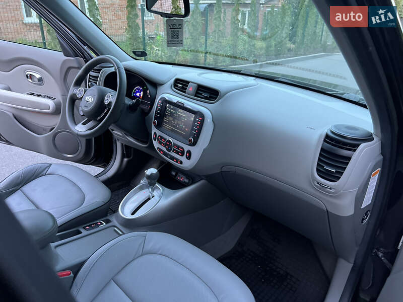 Позашляховик / Кросовер Kia Soul 2017 в Вінниці