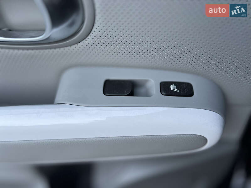 Позашляховик / Кросовер Kia Soul 2017 в Вінниці