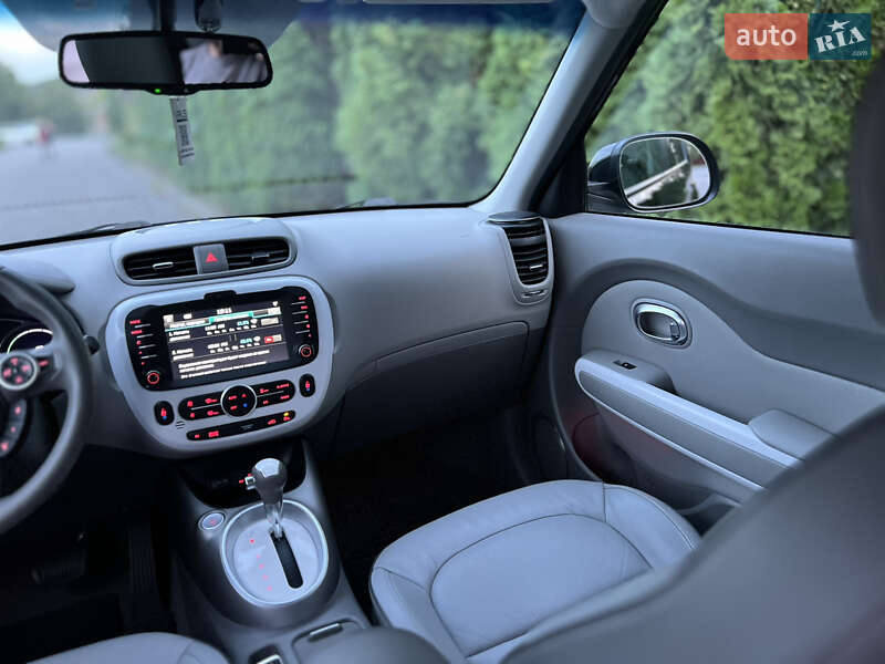 Позашляховик / Кросовер Kia Soul 2017 в Вінниці