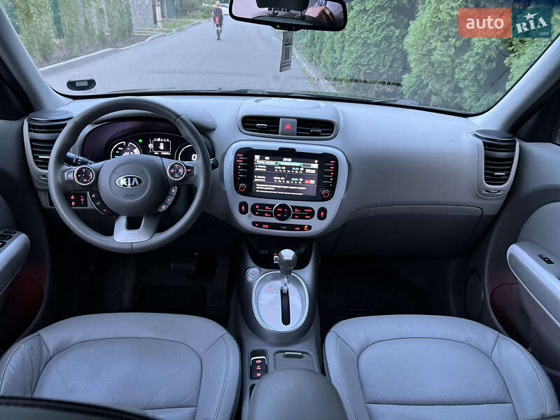 Позашляховик / Кросовер Kia Soul 2017 в Вінниці