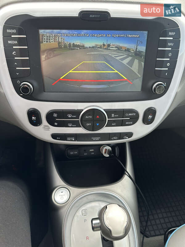 Внедорожник / Кроссовер Kia Soul 2017 в Ровно фото 29 Внедорожник / Кроссовер Kia Soul 2017 в Ровно