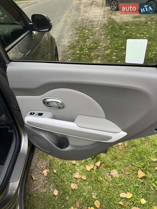 Позашляховик / Кросовер Kia Soul 2019 в Луцьку фото 17 Позашляховик / Кросовер Kia Soul 2019 в Луцьку