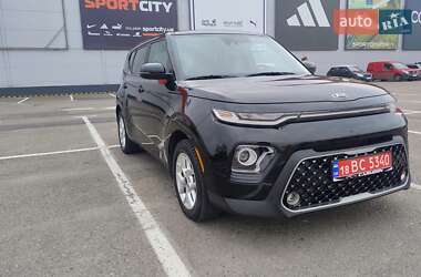 Внедорожник / Кроссовер Kia Soul 2021 в 