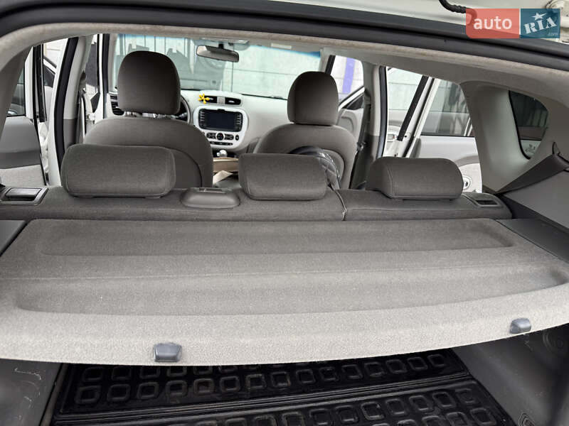 Внедорожник / Кроссовер Kia Soul 2015 в Ровно
