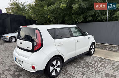 Внедорожник / Кроссовер Kia Soul 2015 в 