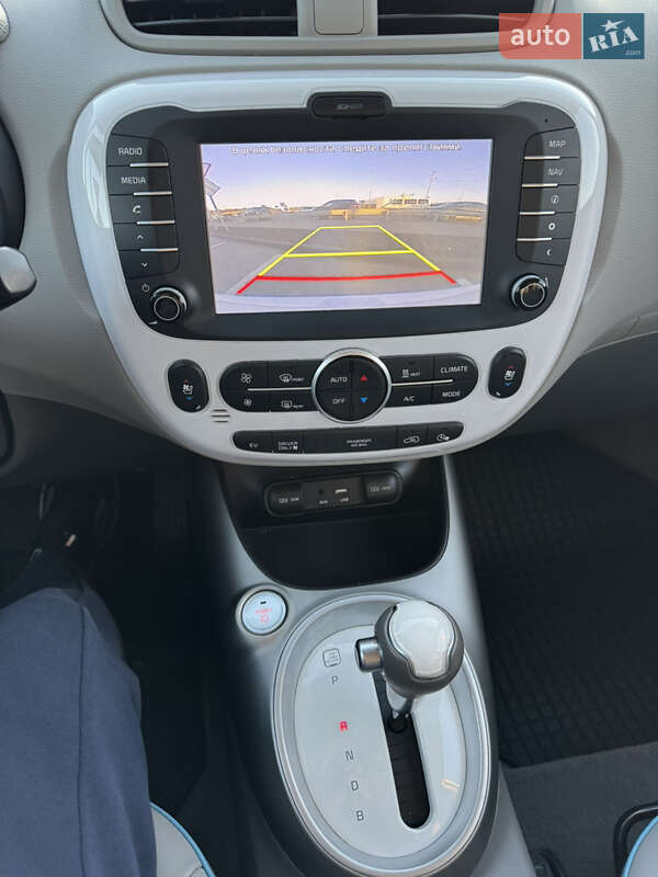 Внедорожник / Кроссовер Kia Soul 2018 в Луцке фото 16 Внедорожник / Кроссовер Kia Soul 2018 в Луцке