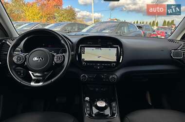 Внедорожник / Кроссовер Kia Soul 2020 в 