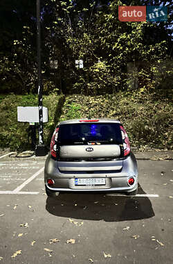 Внедорожник / Кроссовер Kia Soul 2014 в 