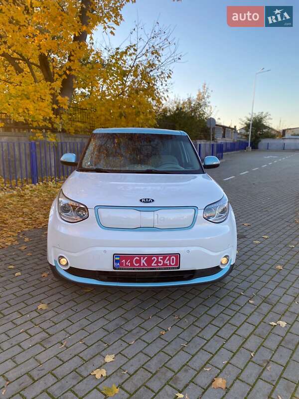Внедорожник / Кроссовер Kia Soul 2015 в Тернополе