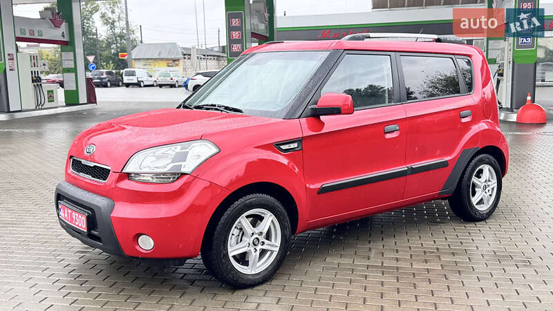 Позашляховик / Кросовер Kia Soul 2009 в Житомирі фото 5 Позашляховик / Кросовер Kia Soul 2009 в Житомирі