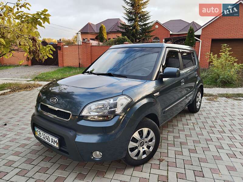 Внедорожник / Кроссовер Kia Soul 2009 в 