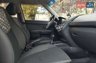 Внедорожник / Кроссовер Kia Soul 2009 в 