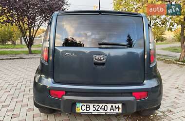 Внедорожник / Кроссовер Kia Soul 2009 в 