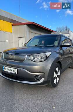 Позашляховик / Кросовер Kia Soul 2015 в Львові