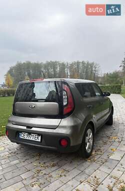 Внедорожник / Кроссовер Kia Soul 2017 в 