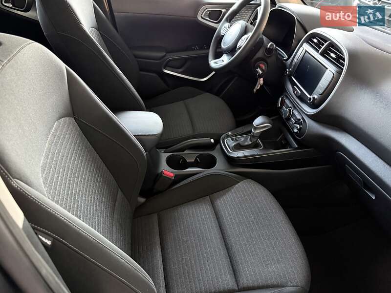 Внедорожник / Кроссовер Kia Soul 2023 в Одессе фото 17 Внедорожник / Кроссовер Kia Soul 2023 в Одессе