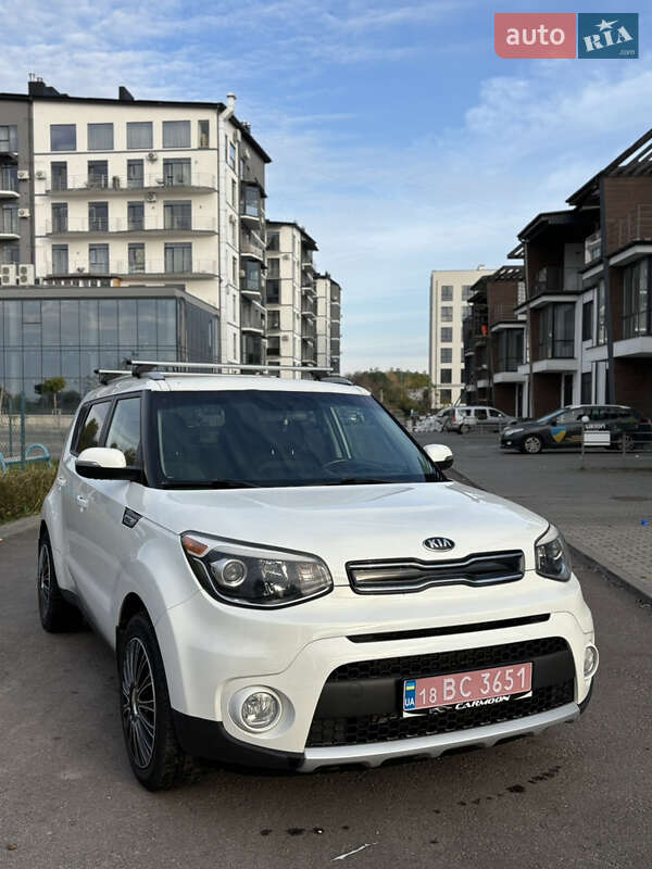 Внедорожник / Кроссовер Kia Soul 2018 в Ровно фото Внедорожник / Кроссовер Kia Soul 2018 в Ровно