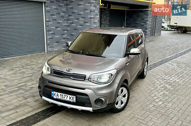 Внедорожник / Кроссовер Kia Soul 2017 в 