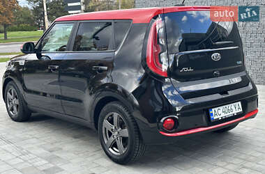Внедорожник / Кроссовер Kia Soul 2018 в 