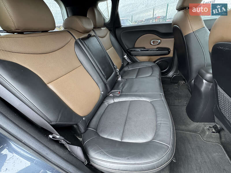 Внедорожник / Кроссовер Kia Soul 2015 в Киеве фото 31 Внедорожник / Кроссовер Kia Soul 2015 в Киеве