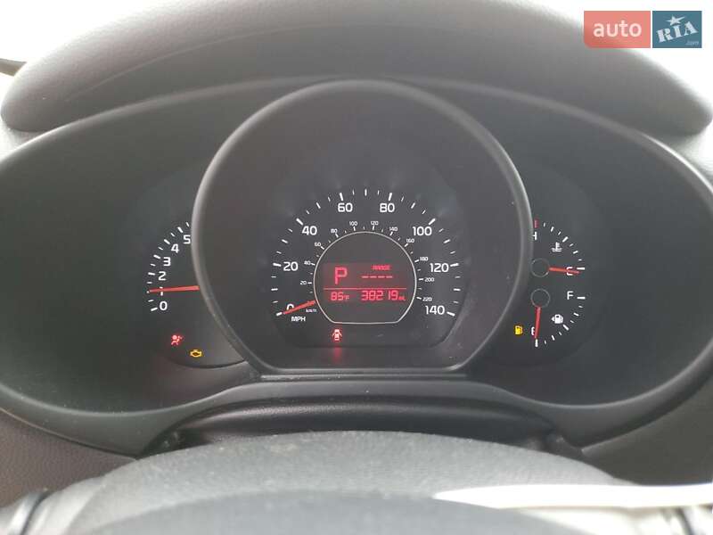 Внедорожник / Кроссовер Kia Soul 2016 в Киеве