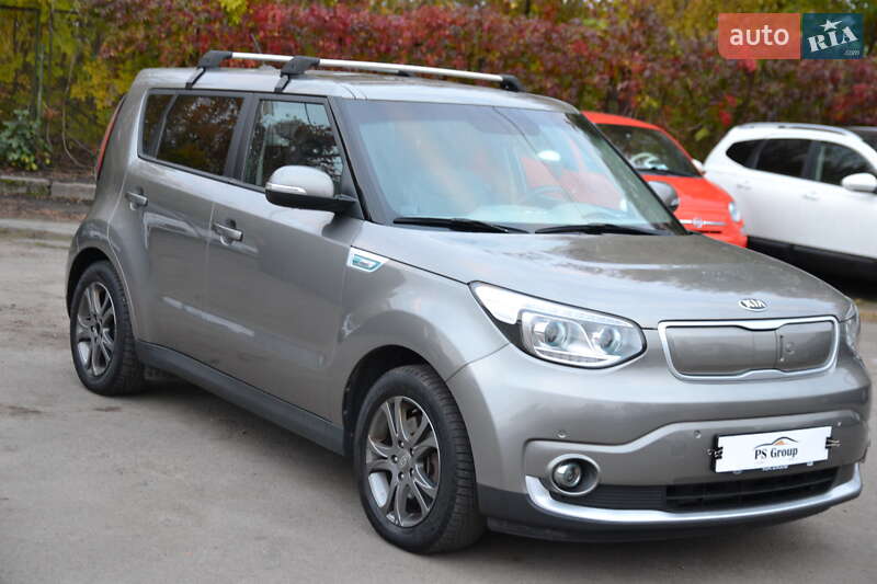 Внедорожник / Кроссовер Kia Soul 2016 в Луцке