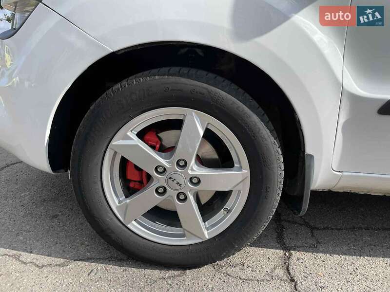 Внедорожник / Кроссовер Kia Soul 2013 в Черкассах фото 26 Внедорожник / Кроссовер Kia Soul 2013 в Черкассах