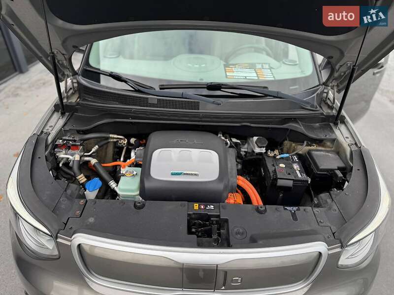 Внедорожник / Кроссовер Kia Soul 2015 в Ровно фото 66 Внедорожник / Кроссовер Kia Soul 2015 в Ровно