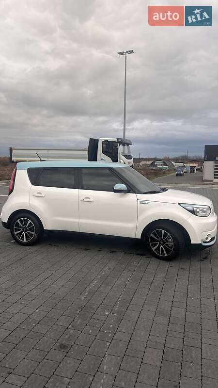 Внедорожник / Кроссовер Kia Soul 2018 в Львове фото 6 Внедорожник / Кроссовер Kia Soul 2018 в Львове