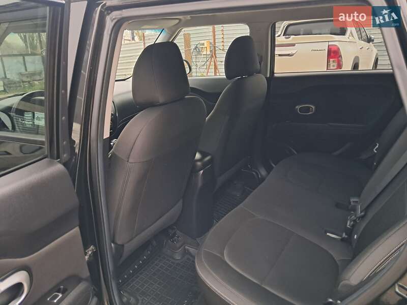 Внедорожник / Кроссовер Kia Soul 2016 в Запорожье фото 14 Внедорожник / Кроссовер Kia Soul 2016 в Запорожье