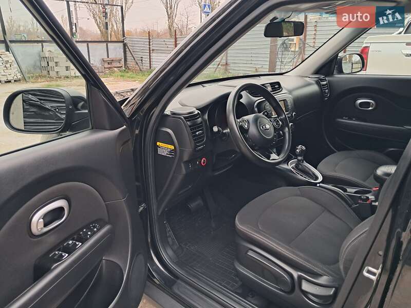 Внедорожник / Кроссовер Kia Soul 2016 в Запорожье фото 15 Внедорожник / Кроссовер Kia Soul 2016 в Запорожье