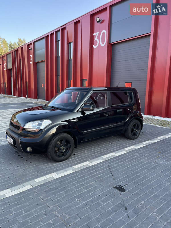 Позашляховик / Кросовер Kia Soul 2011 в Львові