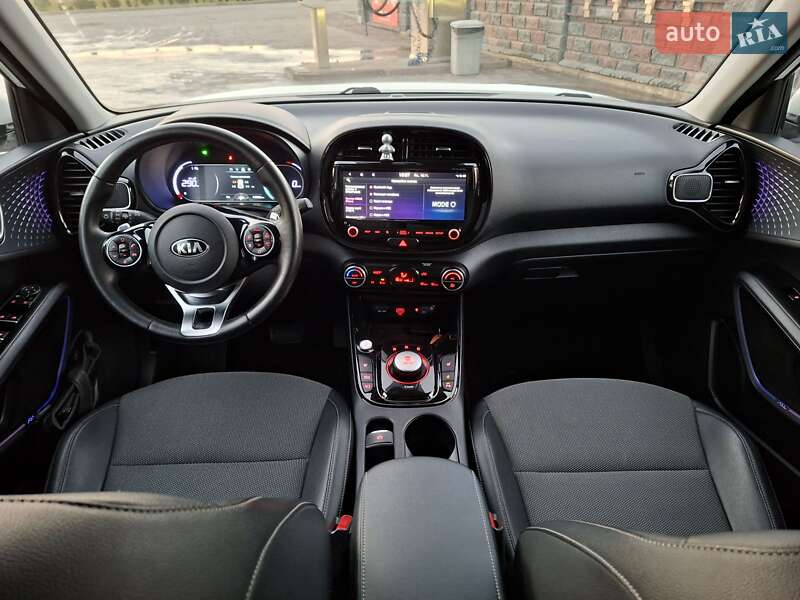 Внедорожник / Кроссовер Kia Soul 2020 в Ровно