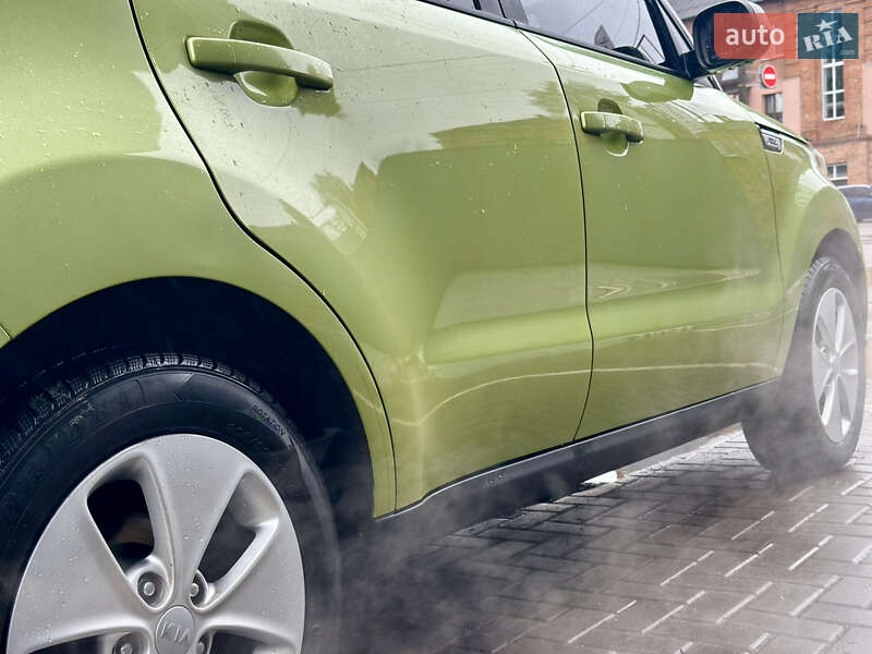 Позашляховик / Кросовер Kia Soul 2015 в Бердичеві