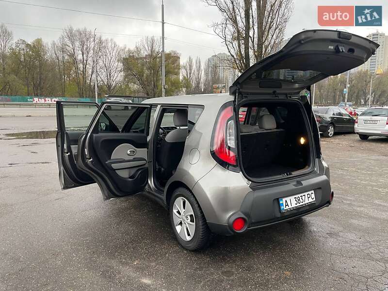 Внедорожник / Кроссовер Kia Soul 2015 в Киеве фото 7 Внедорожник / Кроссовер Kia Soul 2015 в Киеве