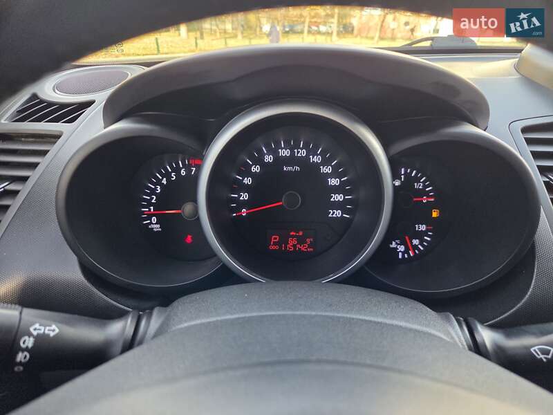 Внедорожник / Кроссовер Kia Soul 2012 в Киеве фото 10 Внедорожник / Кроссовер Kia Soul 2012 в Киеве